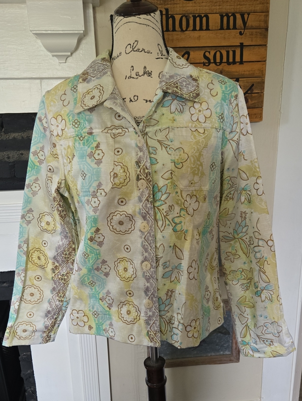 Light Floral Button-Front Women’s Top - Pastel Green/Blue - Picture 1 of 5